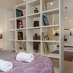 شقة Severa *